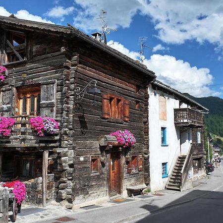 Chalet Canton Livigno Kültér fotó